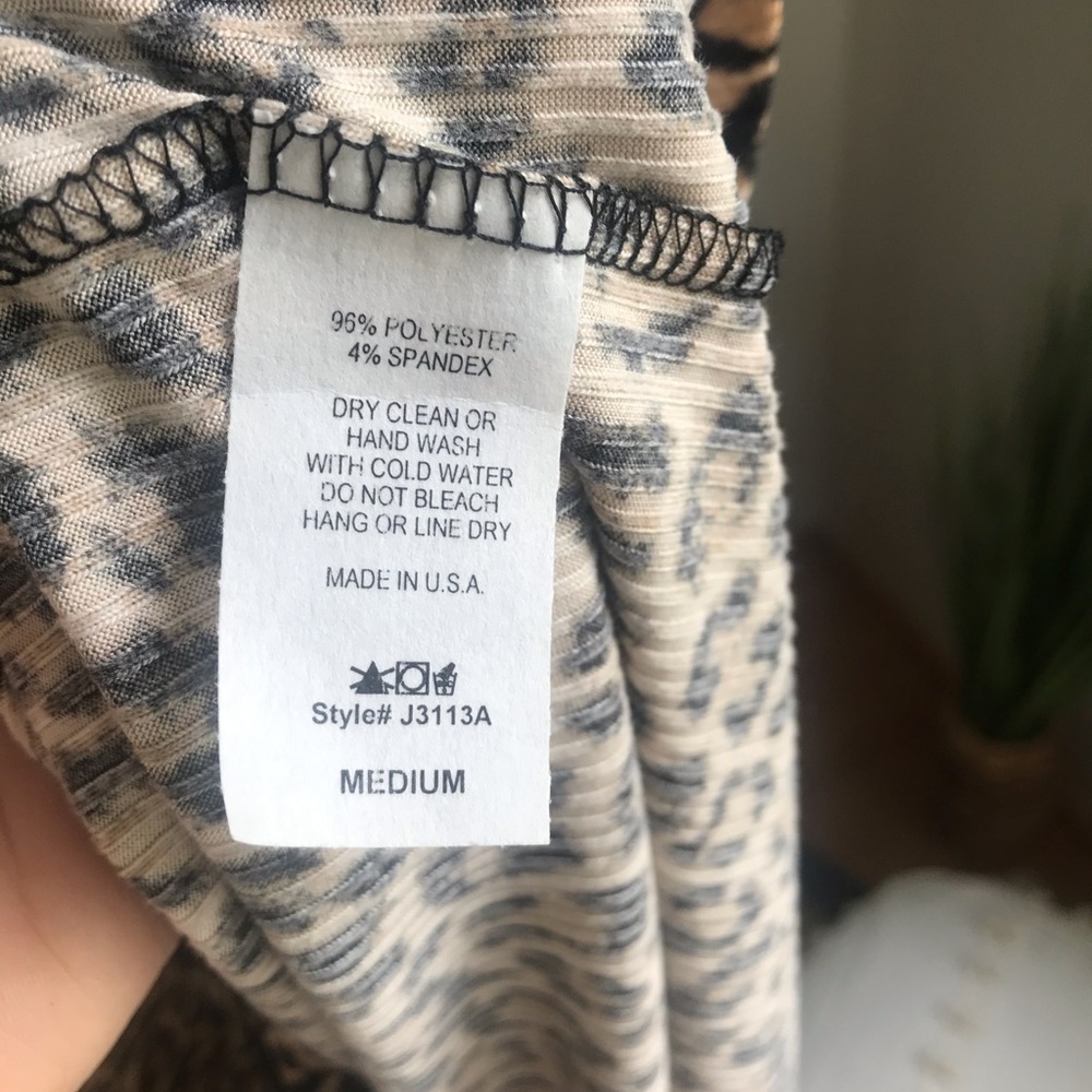 NWOT Mittoshop Leopard Ribbed Cardigan - Picture 6 of 6